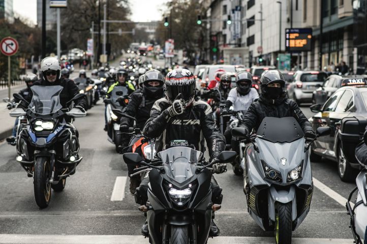 Manifestation: les motos bientôt interdites en ville?